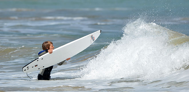 Surfen bei Mother Ivey's Bay