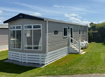 Mother Iveys Bay Holiday Park Caravan For Sale – Pitch 485